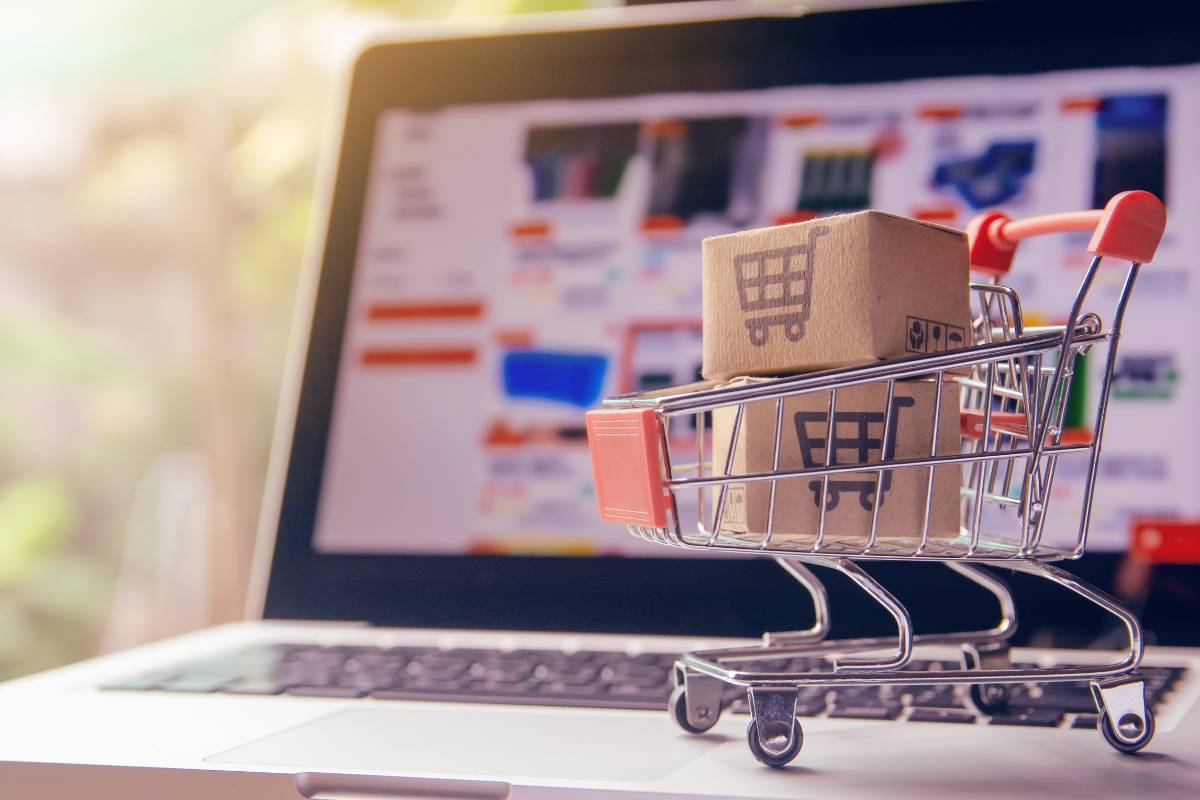 Internacionalização via e-commerce: desafios e estratégias