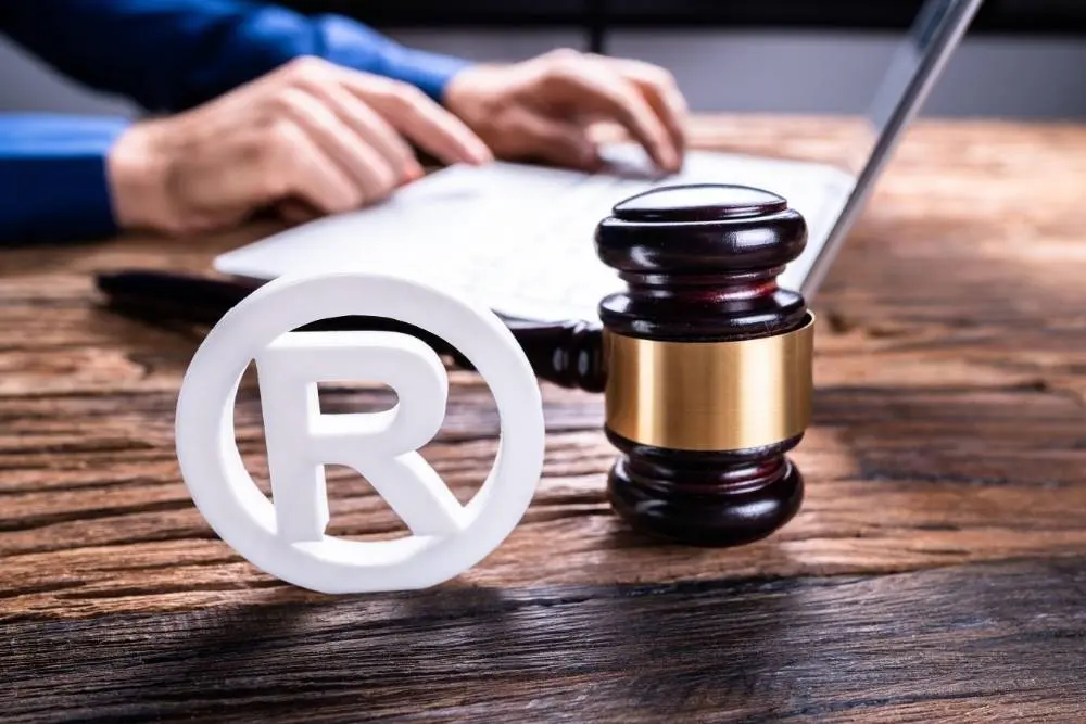 Nome de Empresa e Marca Registada: sabe qual a diferença e por que é essencial proteger a identidade do seu negócio e evitar litígios?